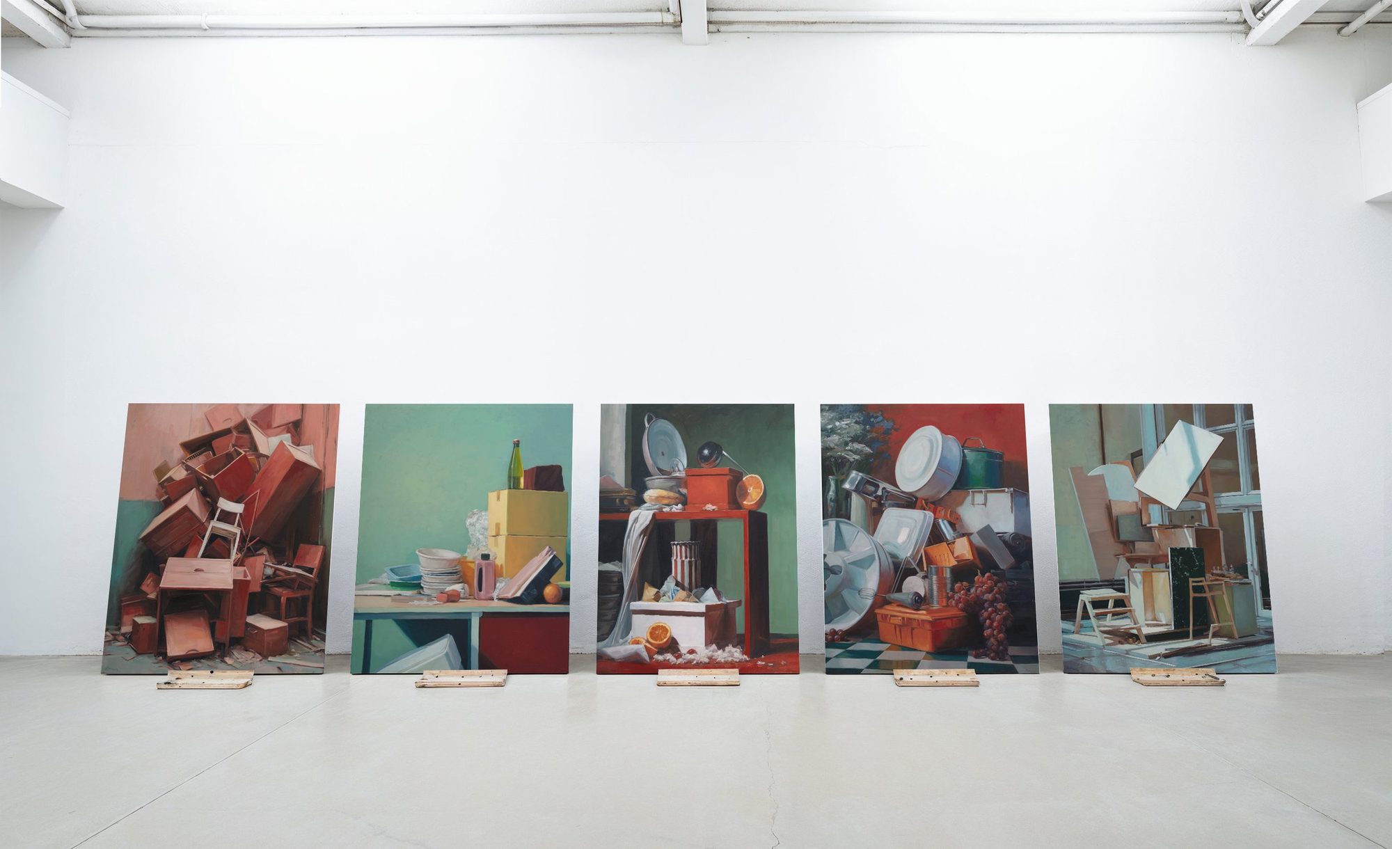 Aron Lorincz — Status Intermedius oil painting shown in situ